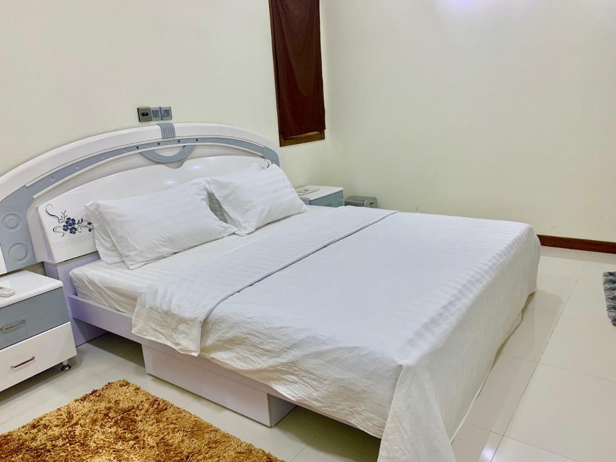 Endhaa, Divers Home Fuvahmulah Extérieur photo